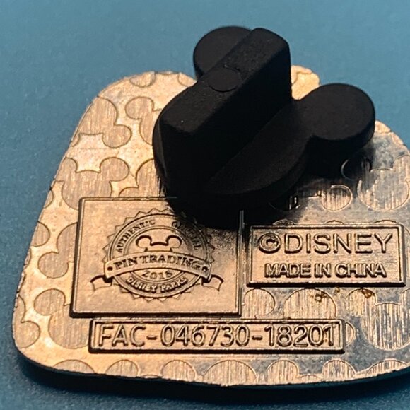 Grumpy Mystery Backpack Disney Parks Pin - Picture 2 of 2